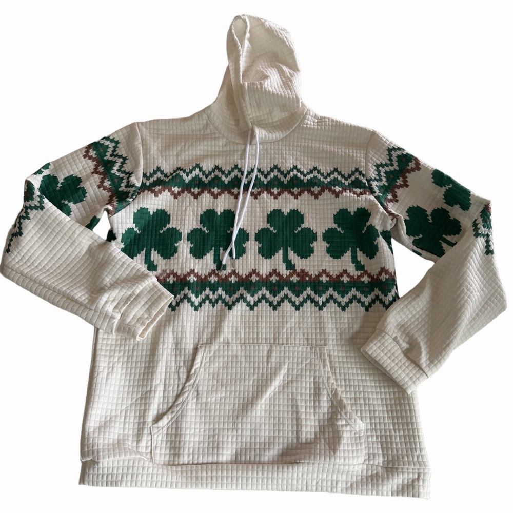 Women’s Cream and Green Shamrock Pullover Crewneck Long Sleeve Top Size XL #2604